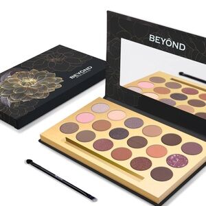 Beyond Lotus Eyeshadow Palette